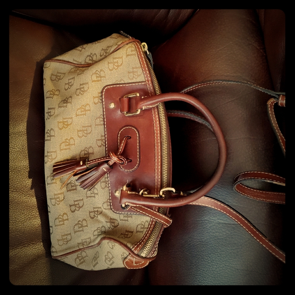 Dooney & Bourke Handbag